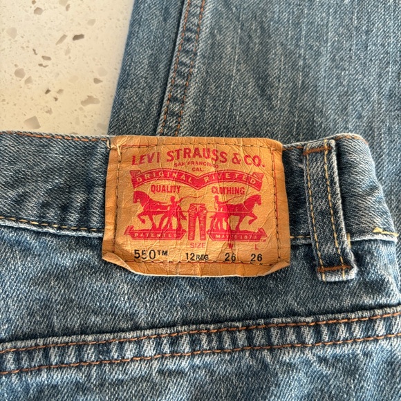 SOLD - Levi 550 Women’s Straight Leg Cotton Jeans Size 12 Regular - Picture 3 of 4